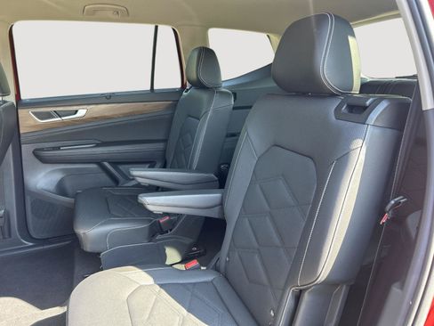 Certified 2024 Volkswagen Atlas SE AWD/4WD image 10