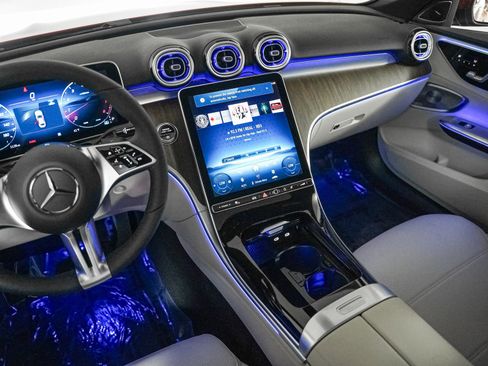 New 2026 Mercedes-Benz C 300 4MATIC Sedan image 17