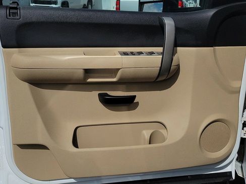 Used 2008 Chevrolet Silverado 3500 LT RWD image 11