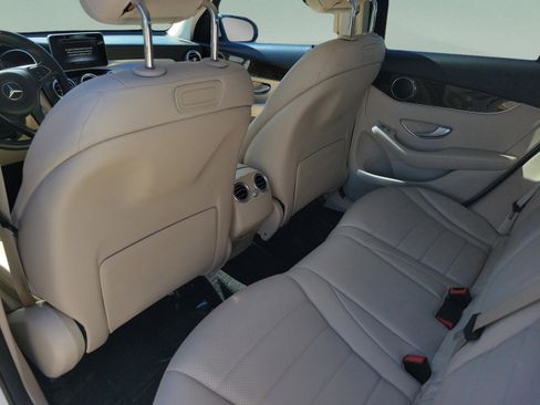 Certified 2019 Mercedes-Benz GLC 300 image 14