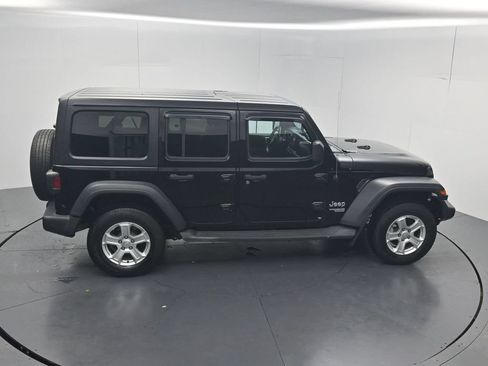 Used 2018 Jeep Wrangler Unlimited Sport S AWD/4WD image 49