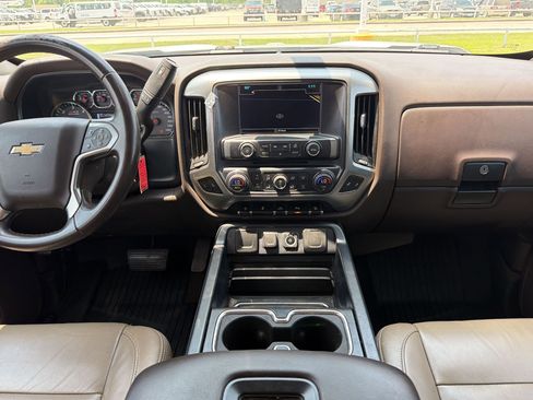 Used 2017 Chevrolet Silverado 1500 LT w/ All Star Edition AWD/4WD image 28