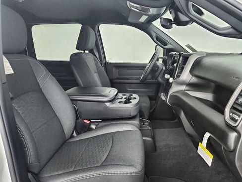 New 2026 RAM 2500 Tradesman AWD/4WD image 25
