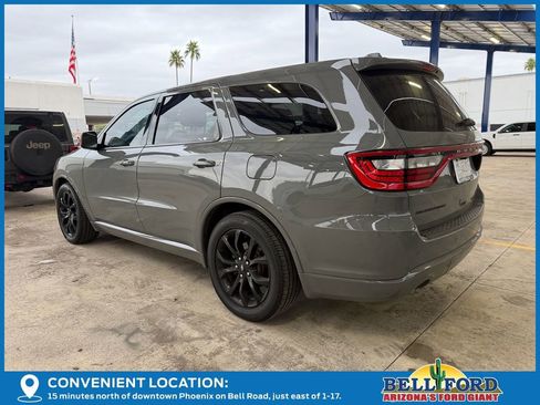 Used 2020 Dodge Durango SXT image 3