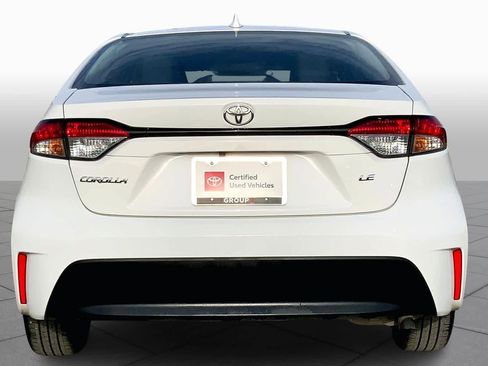 Used 2025 Toyota Corolla LE image 4