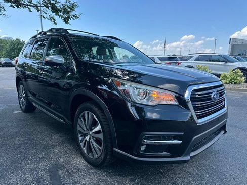 Used 2020 Subaru Ascent Touring w/ Popular Package #3 AWD/4WD image 2
