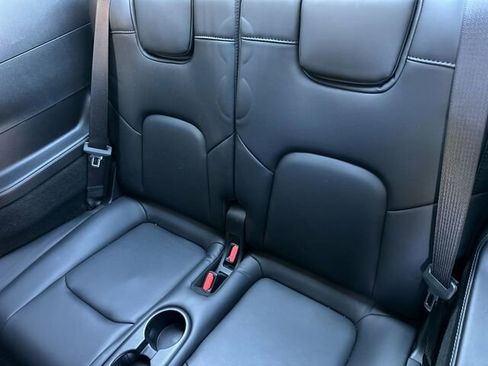 Used 2024 Tesla Model Y Long Range image 18