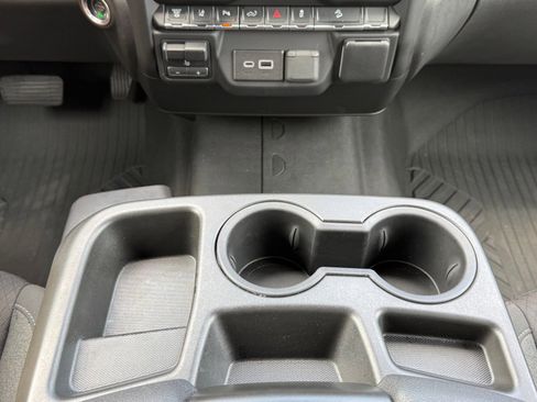 Used 2024 Chevrolet Silverado 2500 Custom w/ Custom Value Package AWD/4WD image 19