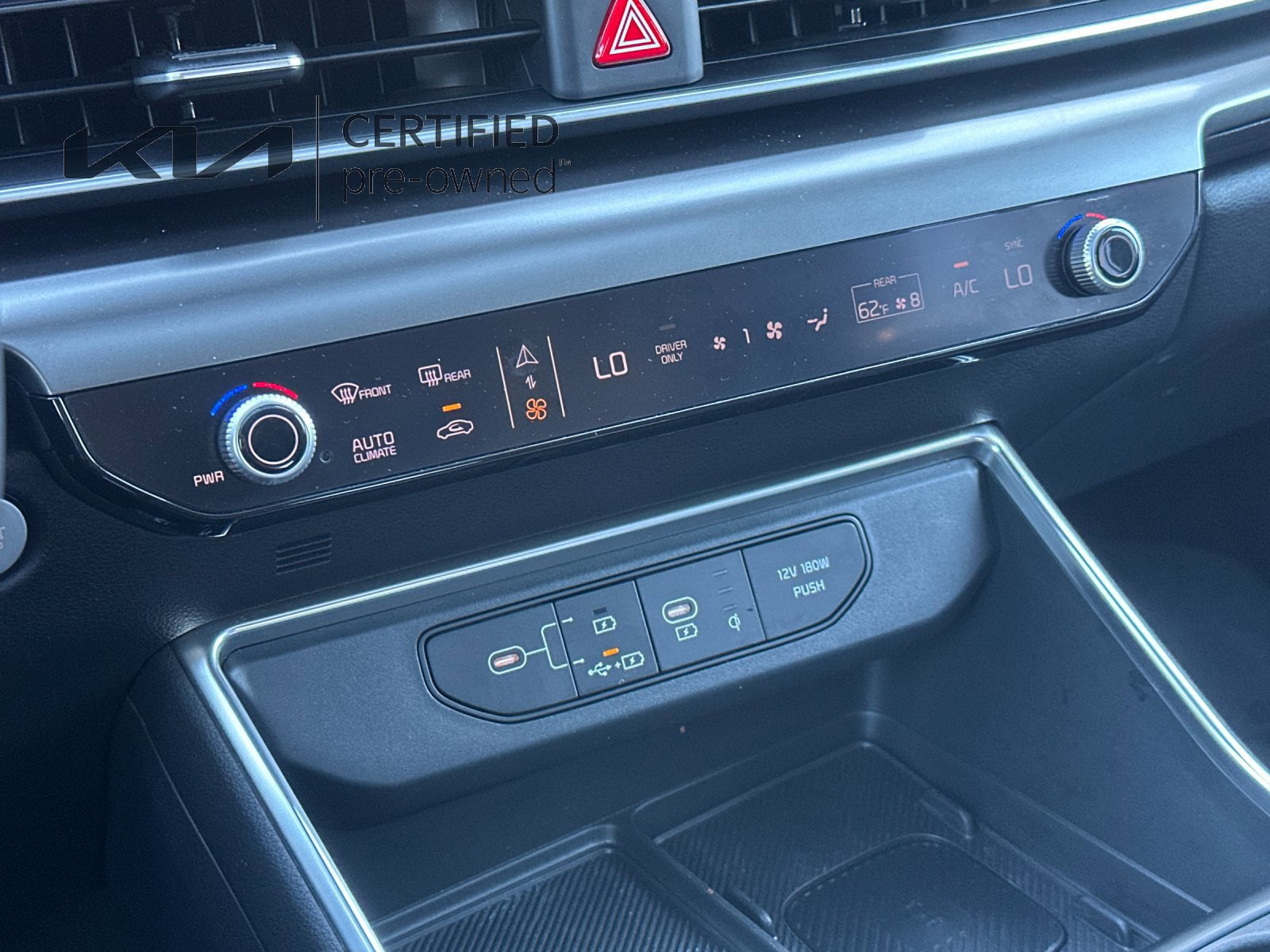 Certified 2025 Kia Carnival SX Prestige FWD image 23