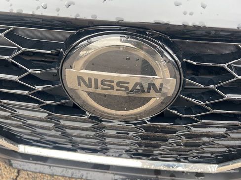 Used 2020 Nissan Sentra SV image 27