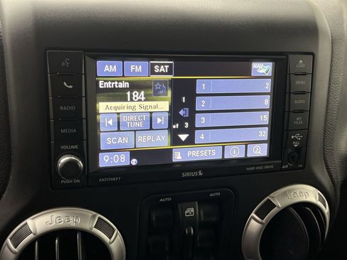 Used 2017 Jeep Wrangler Unlimited Sahara w/ Connectivity Group image 16