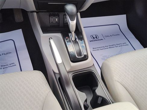 Used 2015 Honda Civic EX image 28