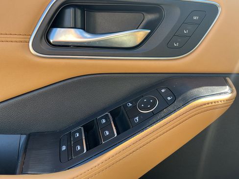 Used 2021 Nissan Rogue Platinum image 27