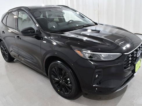 New 2026 Ford Escape ST-Line Elite w/ Premium Technology Package image 5