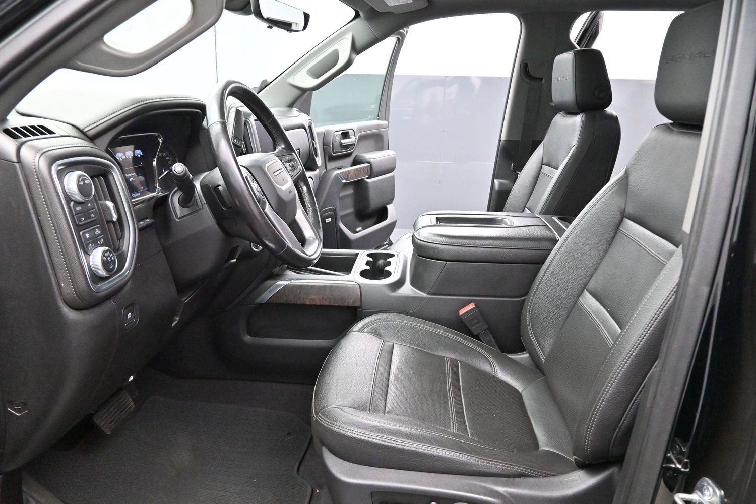 Used 2020 GMC Sierra 2500 Denali w/ Denali Ultimate Package AWD/4WD image 12