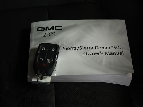 Used 2021 GMC Sierra 1500 SLT image 40