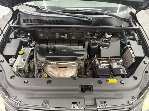 Used 2012 Toyota RAV4 4WD w/ Value Pkg image 22