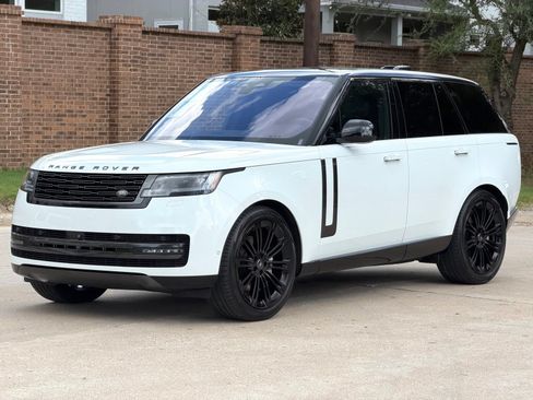Used 2022 Land Rover Range Rover SE AWD/4WD image 10