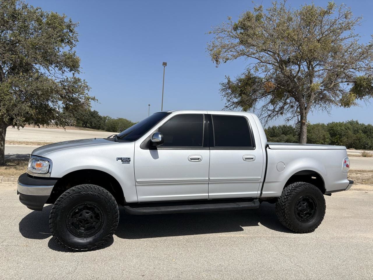 Used 2002 Ford F150 2WD SuperCrew image 6