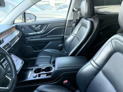 Used 2020 Lincoln Corsair Reserve w/ Equipment Group 201A AWD/4WD image 2