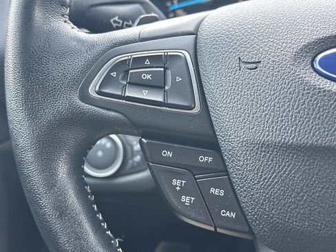 Used 2018 Ford Escape SE w/ SE Sport Appearance Package AWD/4WD image 21