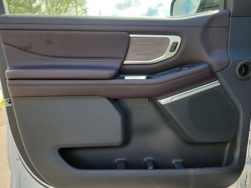 New 2026 Ford Expedition Max Platinum AWD/4WD image 28