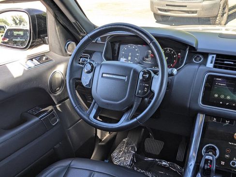 Used 2020 Land Rover Range Rover Sport HSE image 14