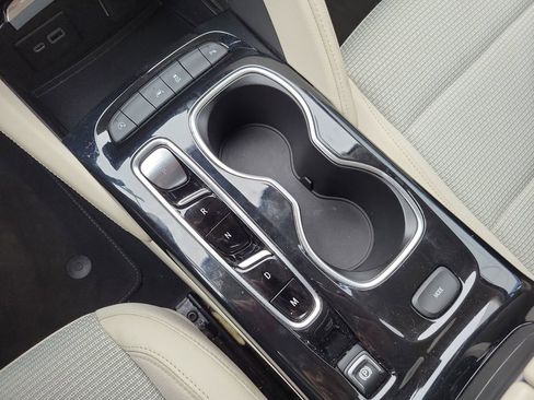 Used 2022 Buick Envision Preferred image 31