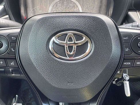 Used 2021 Toyota Corolla LE FWD image 30