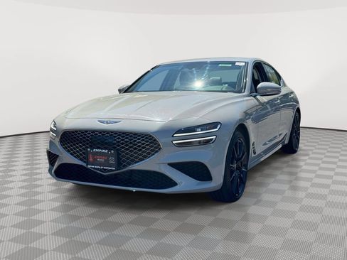 Used 2025 Genesis G70 2.5T AWD/4WD image 3