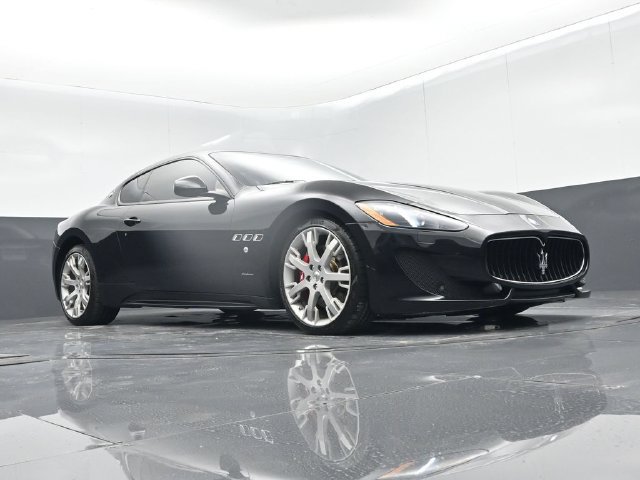 Used 2017 Maserati GranTurismo Sport RWD image 43