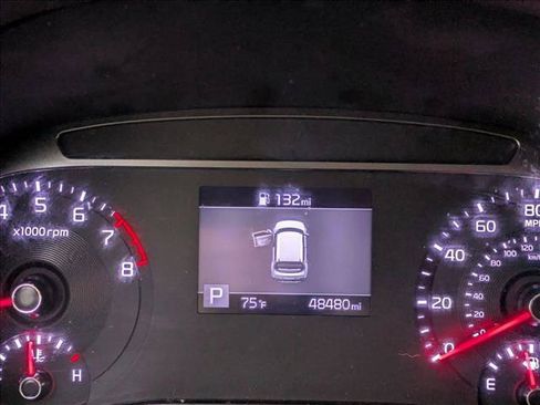 Used 2020 Kia Soul LX FWD image 11