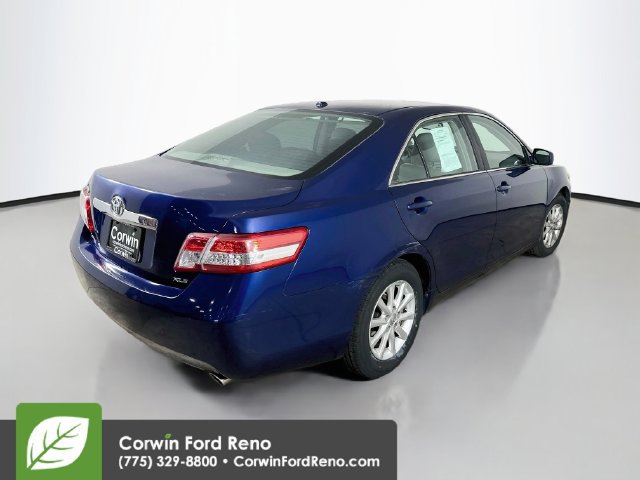 Used 2011 Toyota Camry XLE FWD image 8