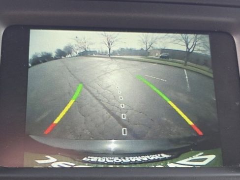 Used 2016 Jeep Renegade Latitude image 8