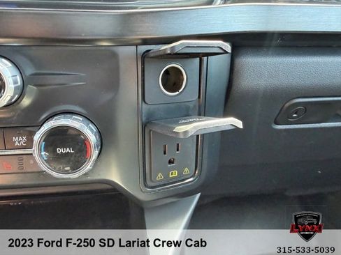 Used 2023 Ford F250 Lariat w/ Lariat Ultimate Package AWD/4WD image 27