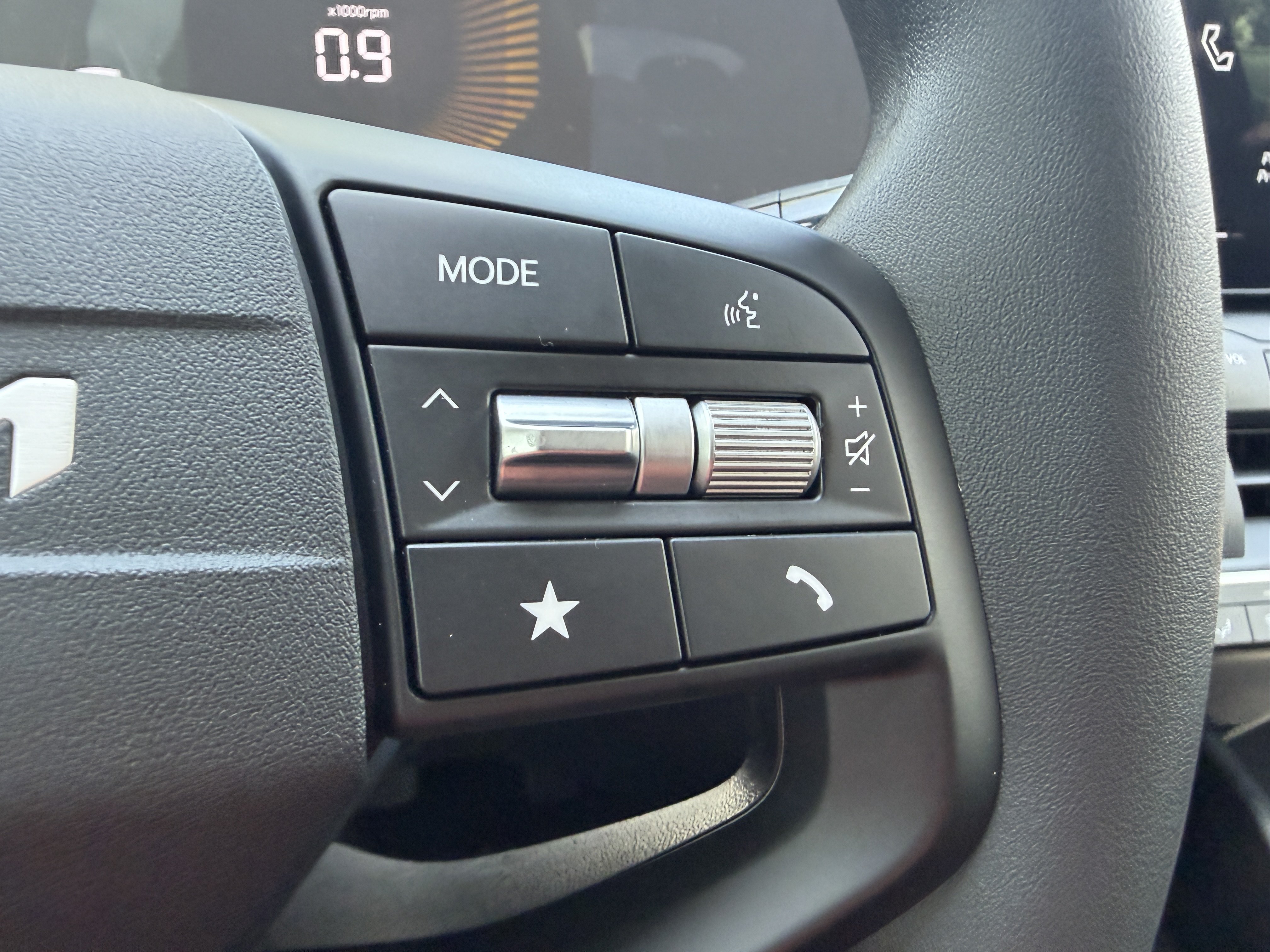 New 2026 Kia K4 FWD image 27