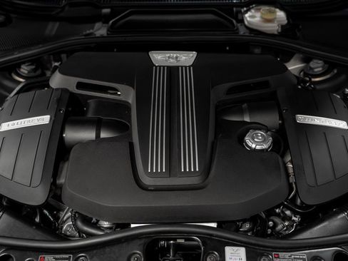 Used 2017 Bentley Continental GT image 64