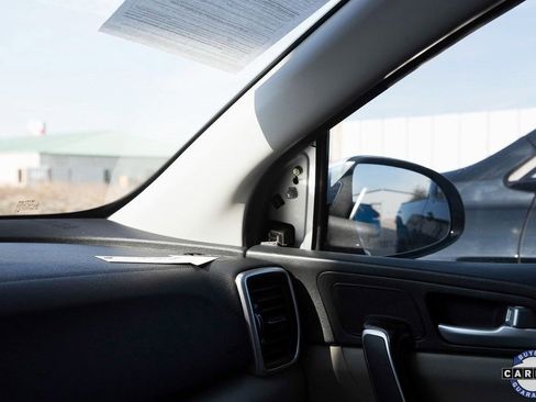 Used 2020 Kia Sportage EX image 40