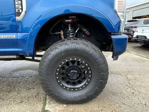 Used 2022 Ford F250 Platinum w/ Tremor Off-Road Package image 14