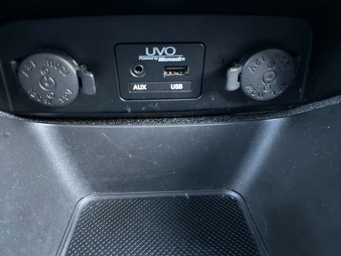 Used 2013 Kia Sorento LX w/ Convenience Pkg image 31