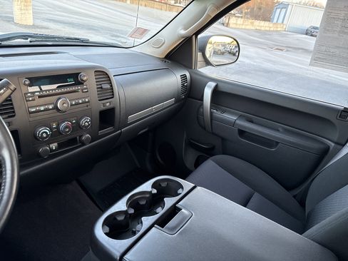 Used 2013 Chevrolet Silverado 1500 LT image 21