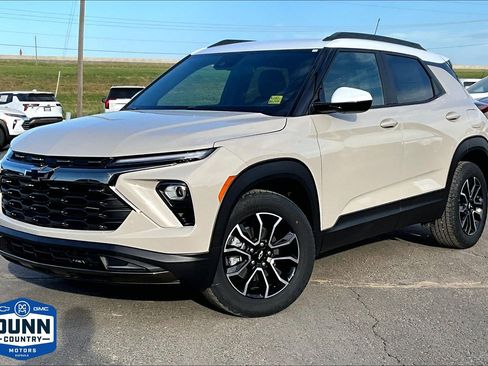 New 2026 Chevrolet TrailBlazer ACTIV image 1