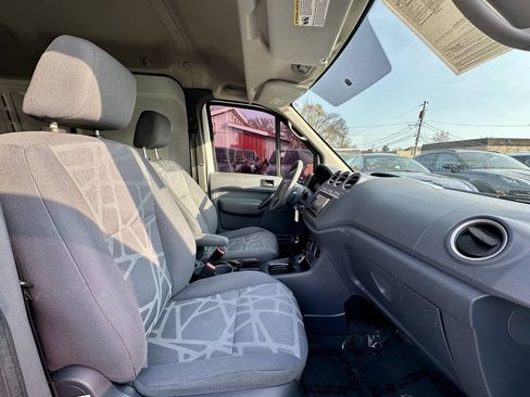 Used 2013 Ford Transit Connect XLT FWD image 18