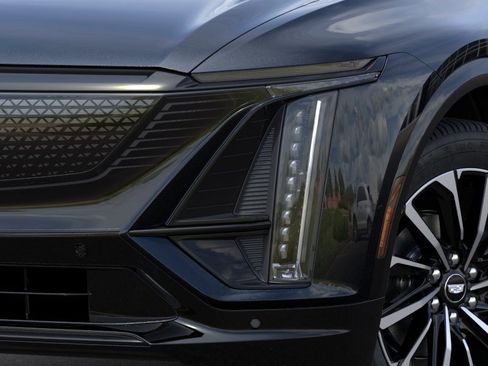 New 2026 Cadillac Lyriq Premium Sport w/ LPO, Floor Liner Package RWD image 10