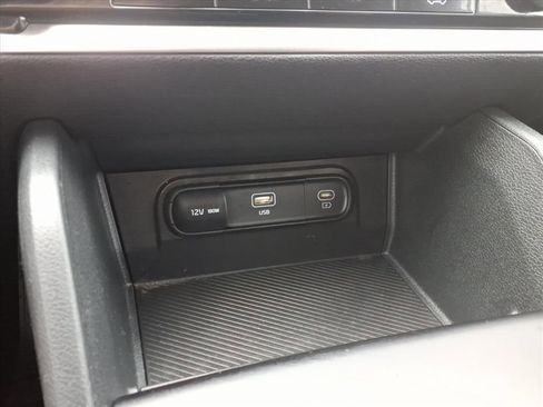 Used 2024 Kia Sportage LX AWD/4WD image 26