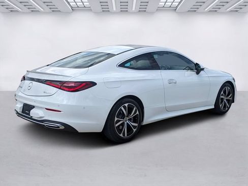 Used 2026 Mercedes-Benz CLE 300 4MATIC Coupe image 5