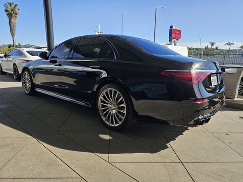 Used 2025 Mercedes-Benz S 63 AMG S image 3