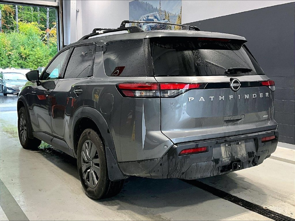 Used 2025 Nissan Pathfinder SV w/ SV Premium Package AWD/4WD image 6