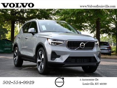 New 2025 Volvo XC40 B5 Core w/ Protection Package Premier