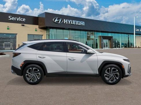 New 2026 Hyundai Tucson Limited AWD/4WD image 7